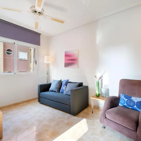 & Lagoon Swimming Pool Apartment